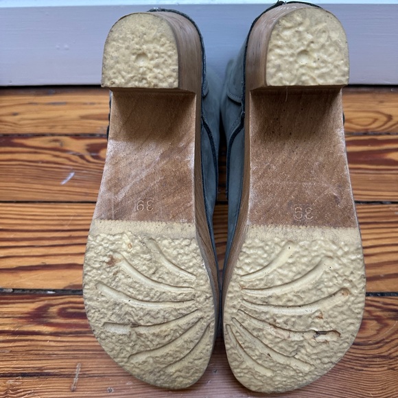 No. 6 lace-up, mid-calf clog boot on high-heel, size 39 - Picture 5 of 8